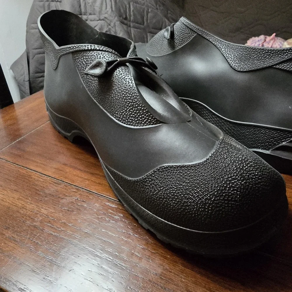 LaCrosse Mens‎ Size XL Rubber OverShoe Low Boots 13 14 USA Traction Waterproof